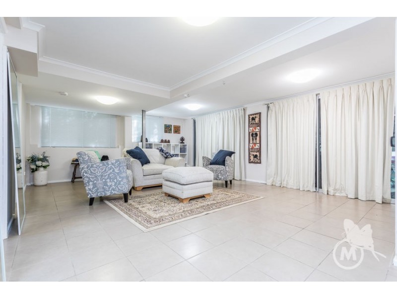 8 Heysen Street, Everton Park QLD 4053