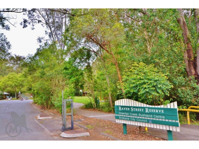 12 Walpole Street, Mcdowall QLD 4053