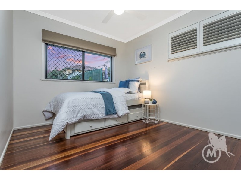 21 Chaplin Street, Stafford Heights QLD 4053