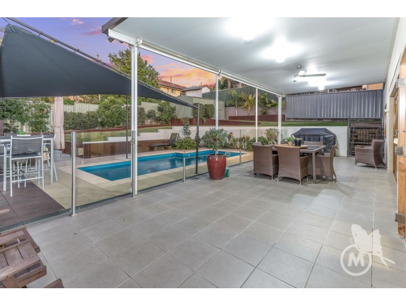 21 Chaplin Street, Stafford Heights QLD 4053