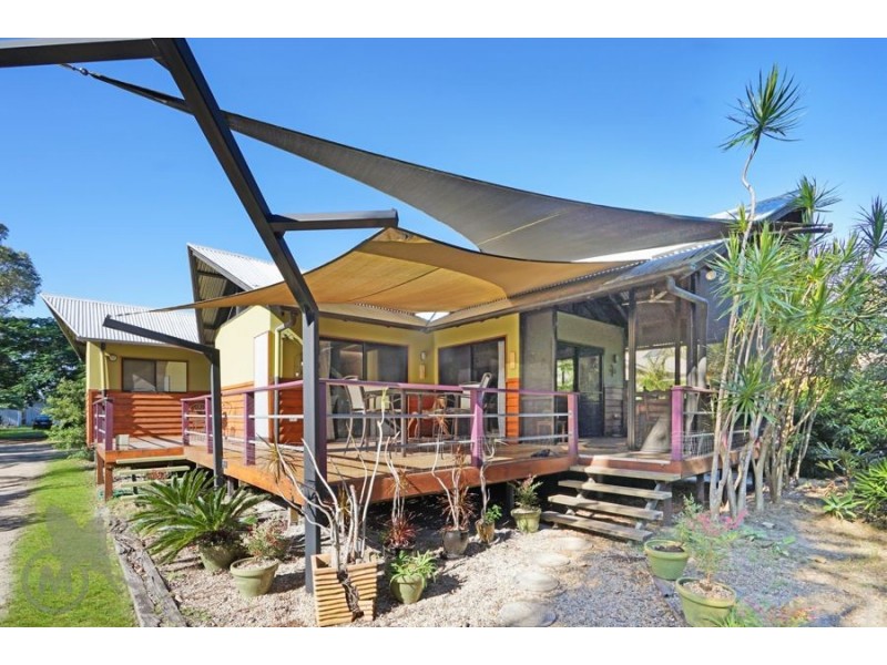 176 White Patch Esplanade, White Patch QLD 4507
