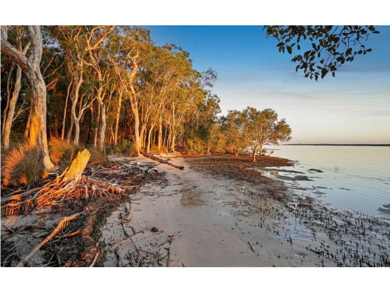 176 White Patch Esplanade, White Patch QLD 4507