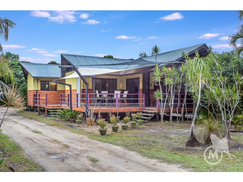 176 White Patch Esplanade, White Patch QLD 4507