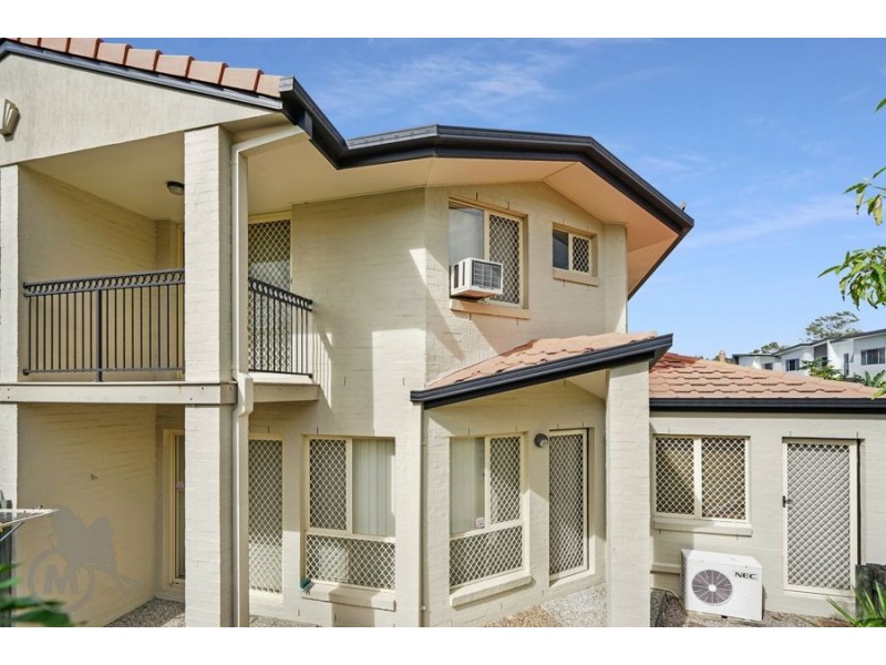 1/2 Russell Street, Everton Park QLD 4053