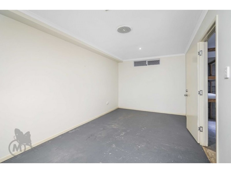 3 Wallaroy Court, Ferny Hills QLD 4055