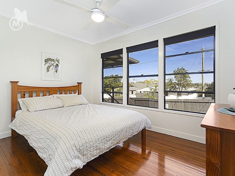 3 Ormeley Street, Stafford Heights QLD 4053