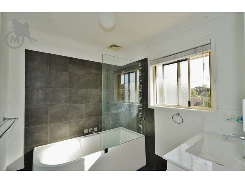 21/12 Crosby Avenue, Arana Hills QLD 4054