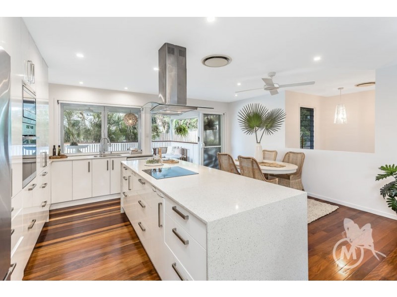 15 Heston St, Stafford Heights QLD 4053