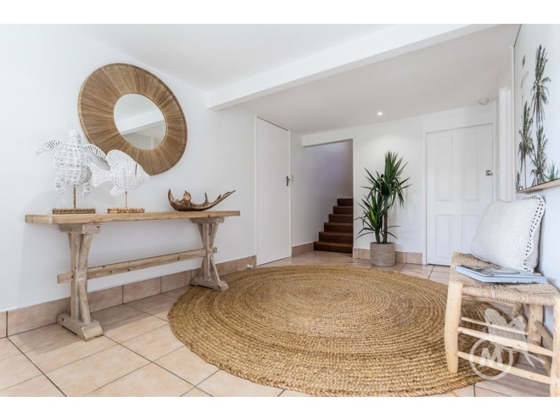 15 Heston St, Stafford Heights QLD 4053