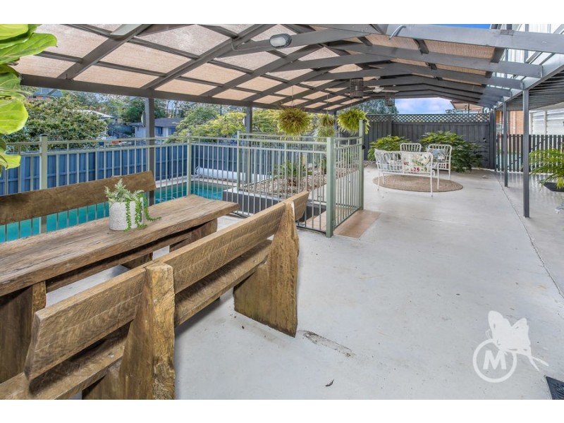 15 Heston St, Stafford Heights QLD 4053