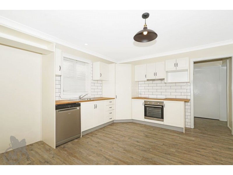 40 Patricks Road, Arana Hills QLD 4054