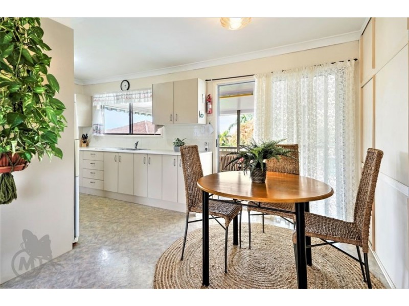 19 Sloane Street, Stafford Heights QLD 4053