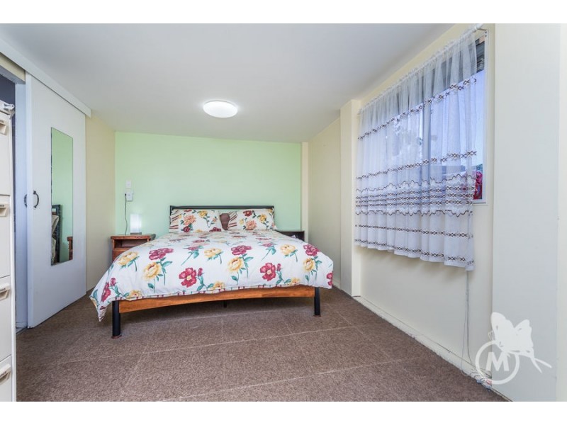 19 Sloane Street, Stafford Heights QLD 4053