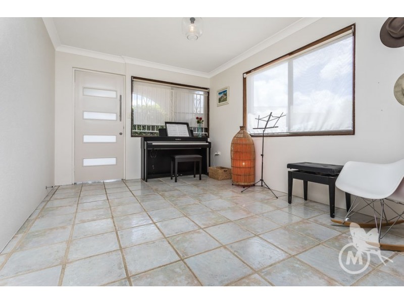 5 Fabray Place, Mcdowall QLD 4053