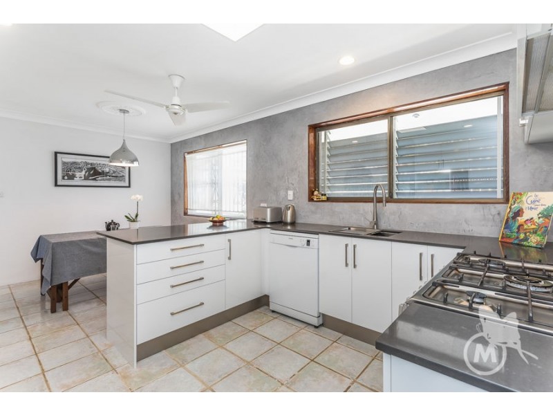 5 Fabray Place, Mcdowall QLD 4053
