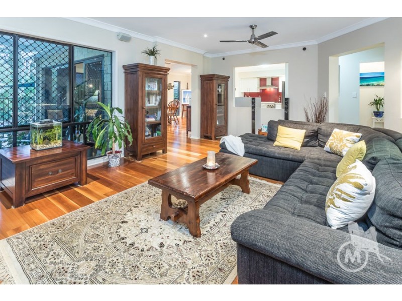 15 Fernwren Court, Cashmere QLD 4500