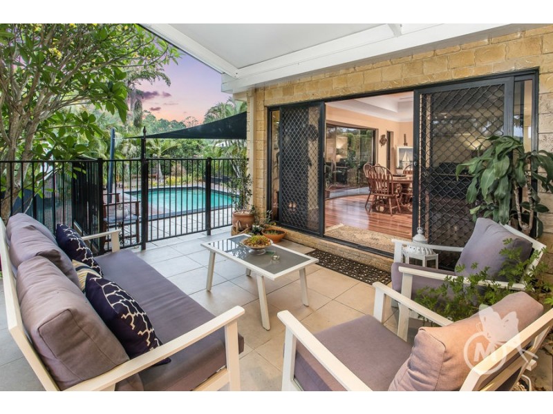 15 Fernwren Court, Cashmere QLD 4500