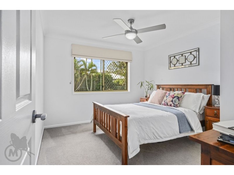 20 Mareeba Court, Arana Hills QLD 4054