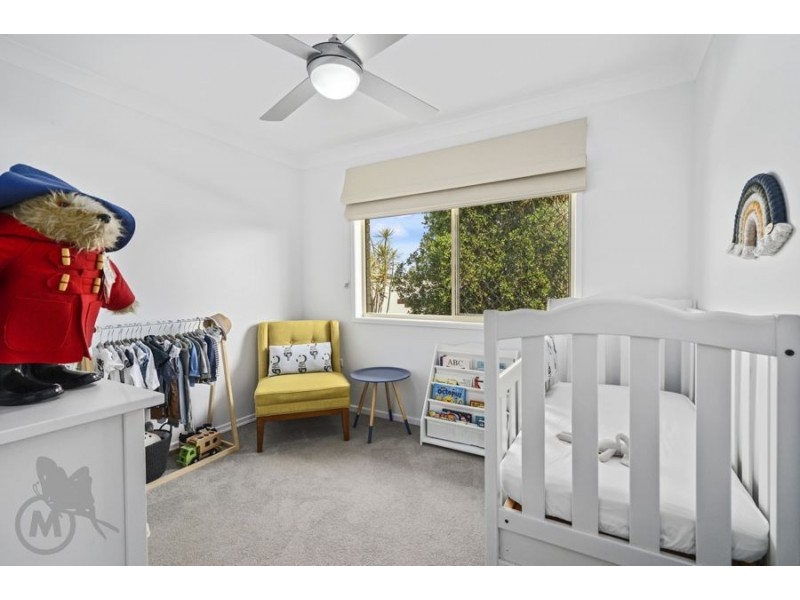 20 Mareeba Court, Arana Hills QLD 4054