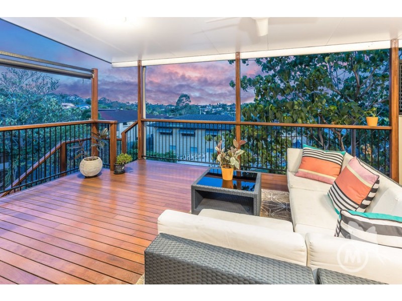 31 Namatjira Street, Everton Park QLD 4053