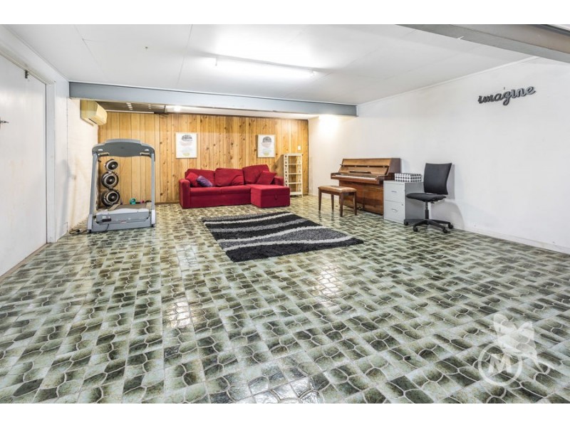 31 Namatjira Street, Everton Park QLD 4053