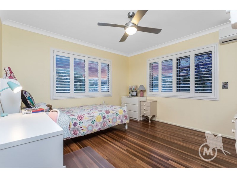 31 Namatjira Street, Everton Park QLD 4053