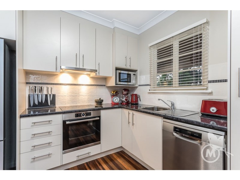 33 Mcilwraith Street, Everton Park QLD 4053