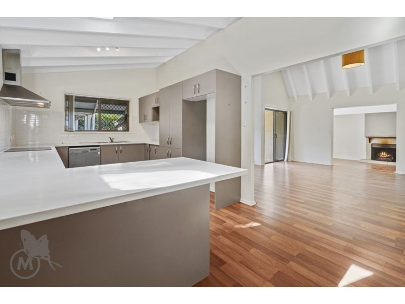 1 Chico Place, Mcdowall QLD 4053