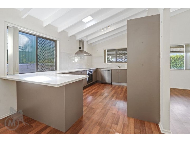 1 Chico Place, Mcdowall QLD 4053