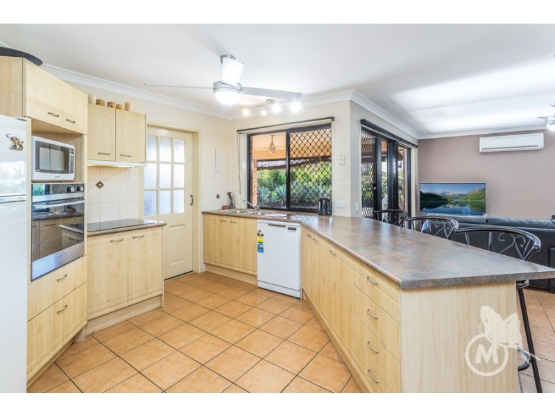 31 Minnelli Place, Mcdowall QLD 4053