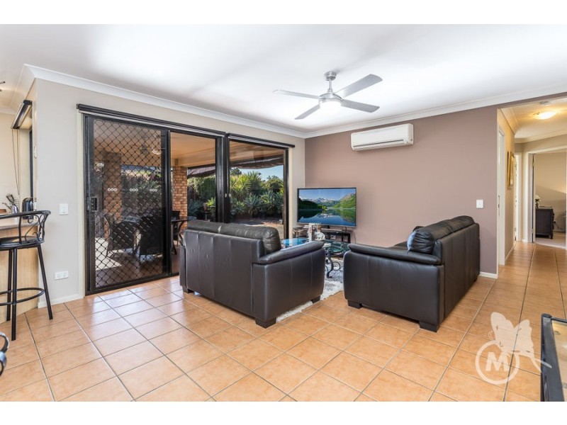 31 Minnelli Place, Mcdowall QLD 4053