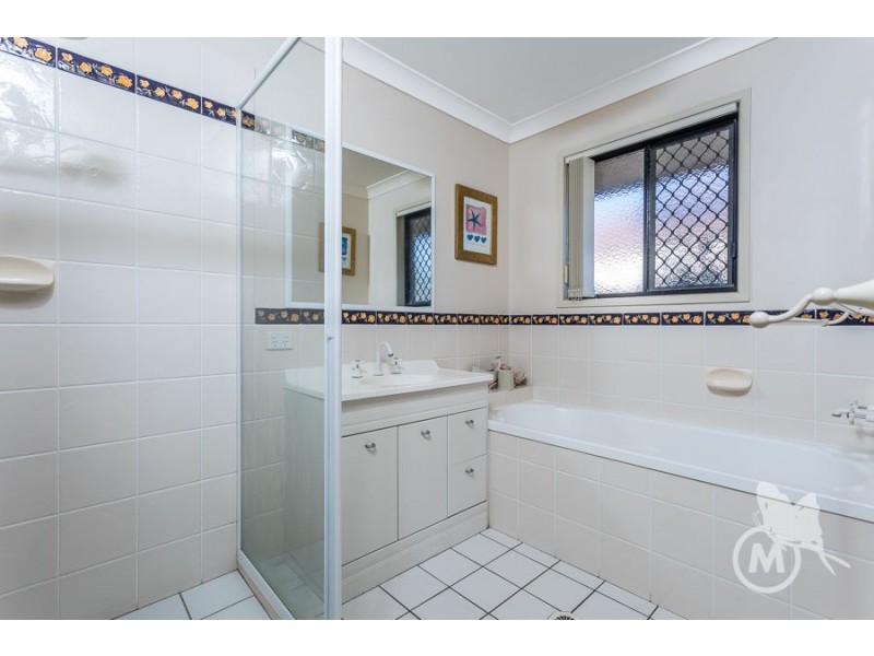 31 Minnelli Place, Mcdowall QLD 4053