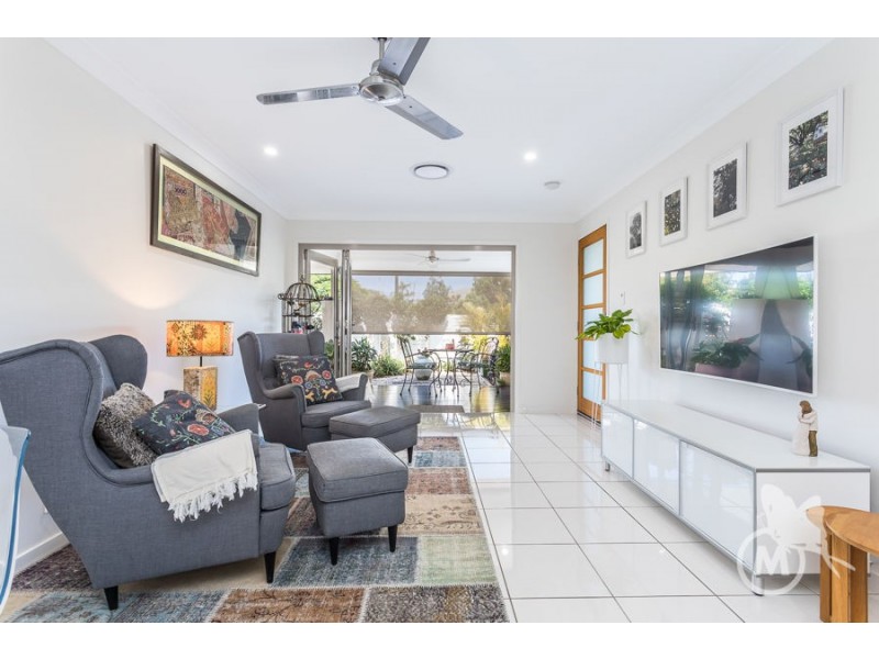 2 Carlingford Circuit, Warner QLD 4500