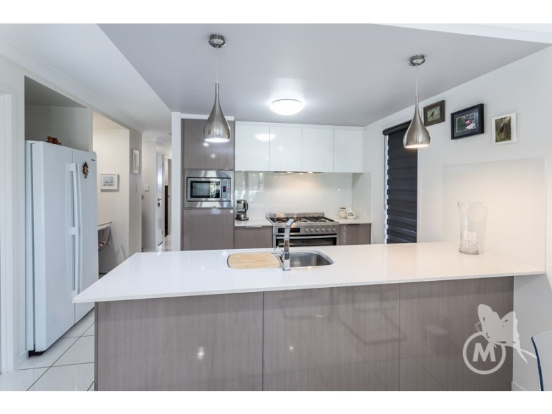 2 Carlingford Circuit, Warner QLD 4500