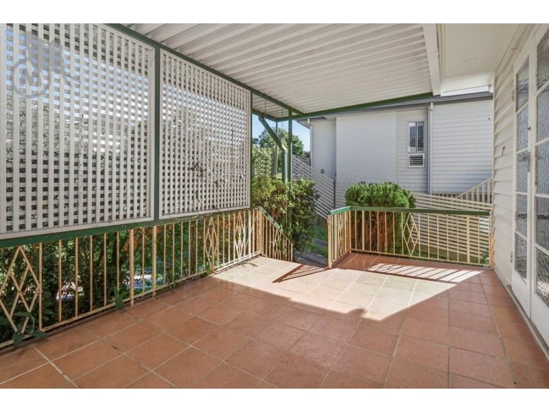 30 Leyton Street, Grange QLD 4051