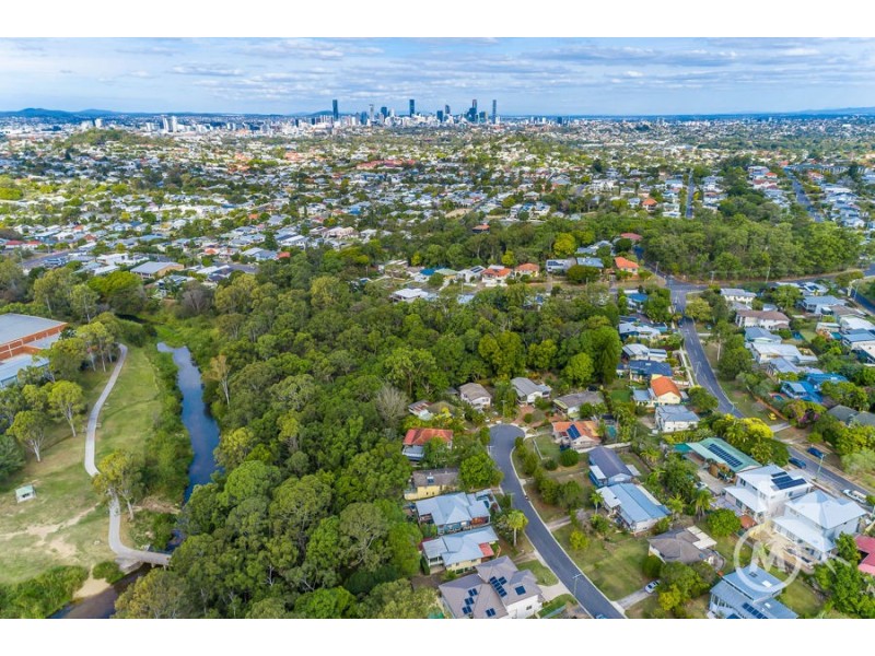 30 Leyton Street, Grange QLD 4051