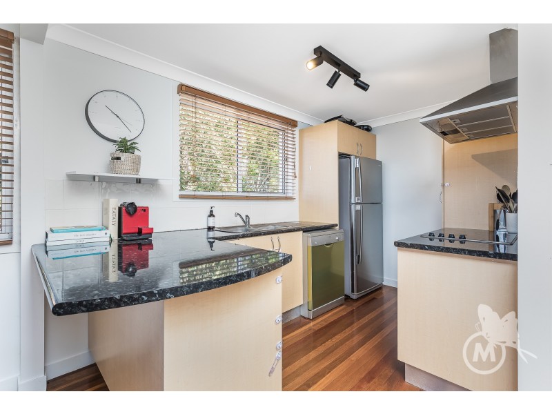 8 Beta Street, Stafford Heights QLD 4053