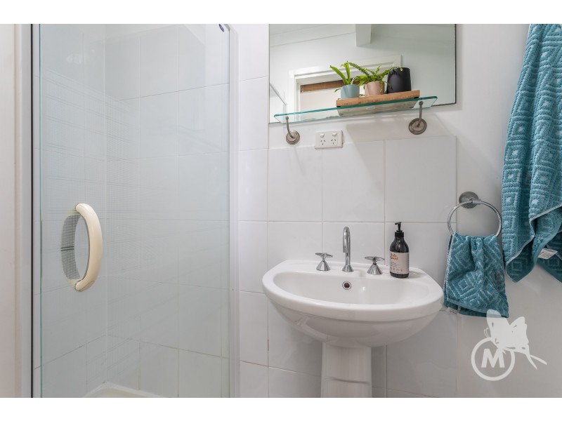 8 Beta Street, Stafford Heights QLD 4053