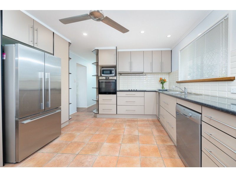20 Wyngarde Street, Mcdowall QLD 4053
