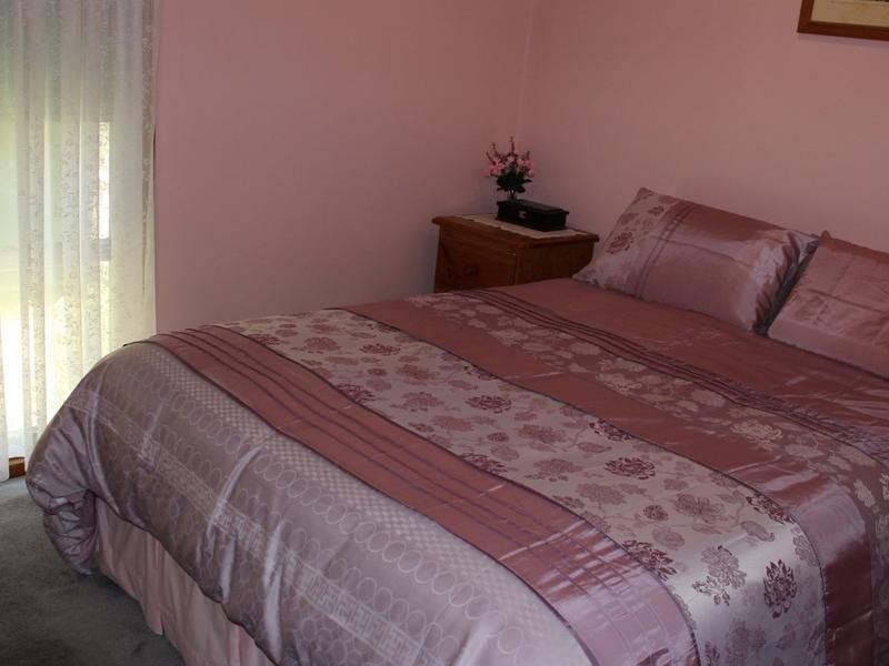 1 Roy Court, California Gully VIC 3556