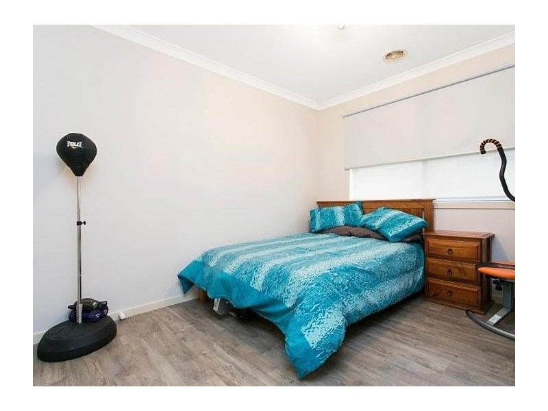 23 Freeman Drive, Kangaroo Flat VIC 3555