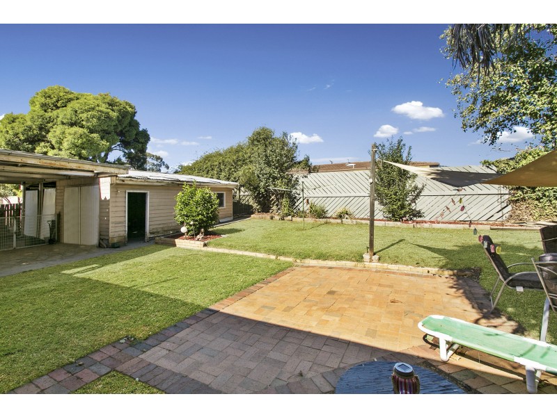 13 High Street, Kangaroo Flat VIC 3555