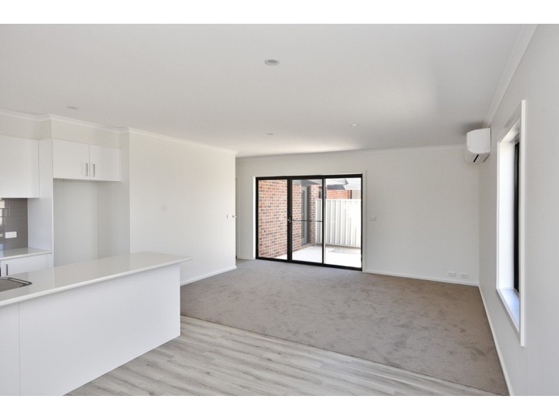 2/346 Midland Highway, Epsom VIC 3551