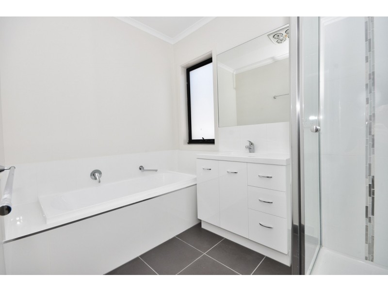 3/346 Midland Highway, Epsom VIC 3551