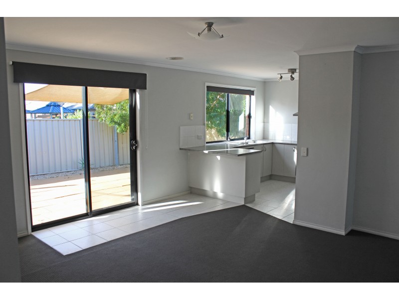 3 Gordonia Place, Epsom VIC 3551