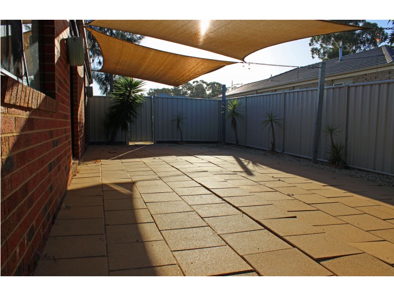 3 Gordonia Place, Epsom VIC 3551