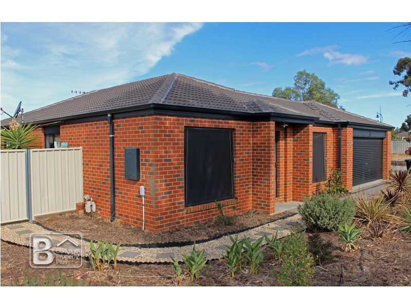 3 Gordonia Place, Epsom VIC 3551