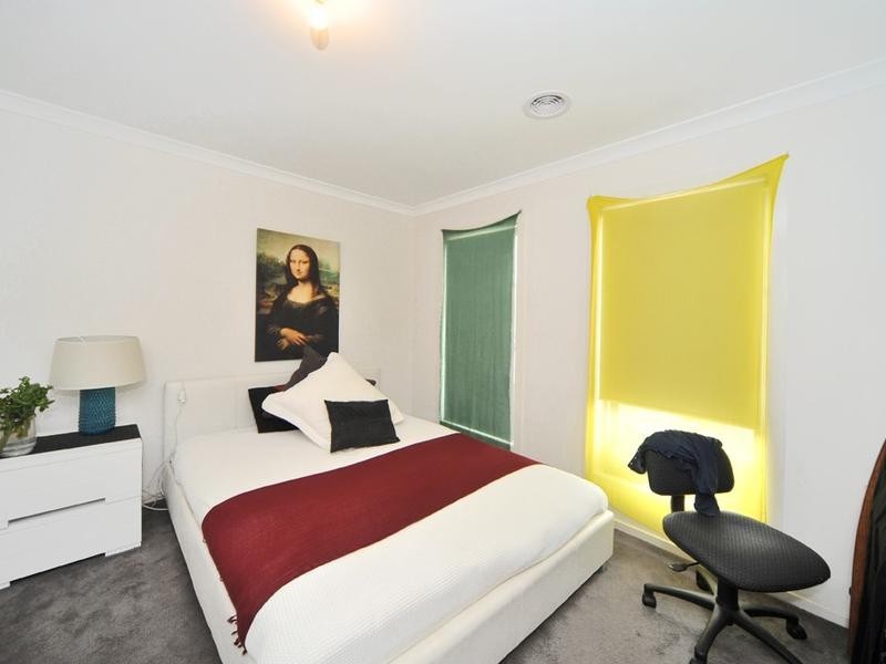 3 Barnett Drive, Kangaroo Flat VIC 3555