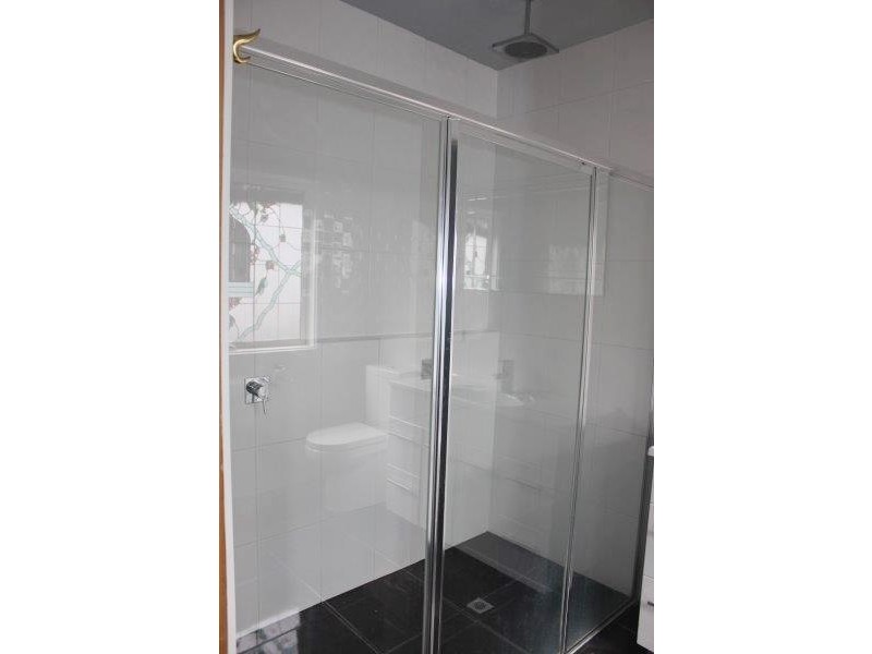 9 Short Street, Kangaroo Flat VIC 3555