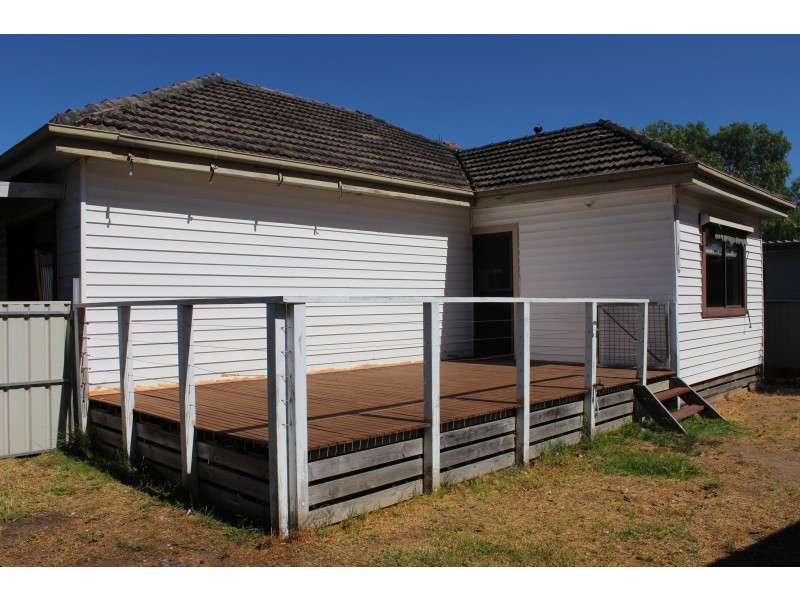 4 View Street, Kangaroo Flat VIC 3555